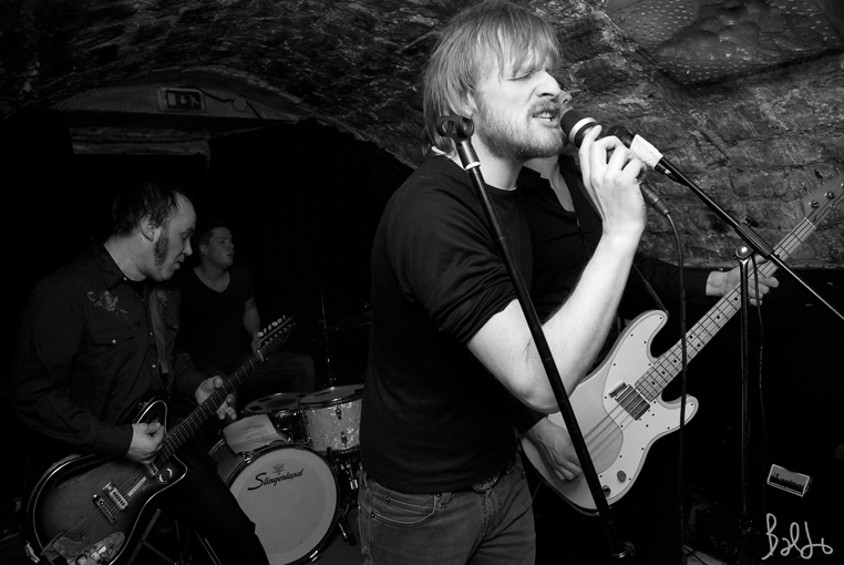 golden-helmets05-04-10-043