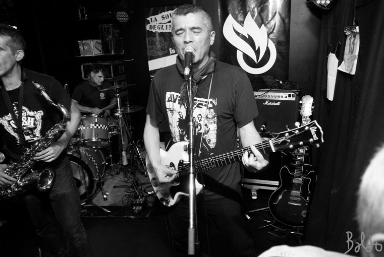 lsd-combustibles-jeudi13102011042